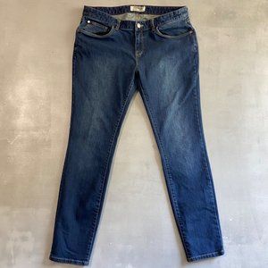 Mountain Khakis classic straight leg Jeans womens 10 Petite‎ 33 x 28